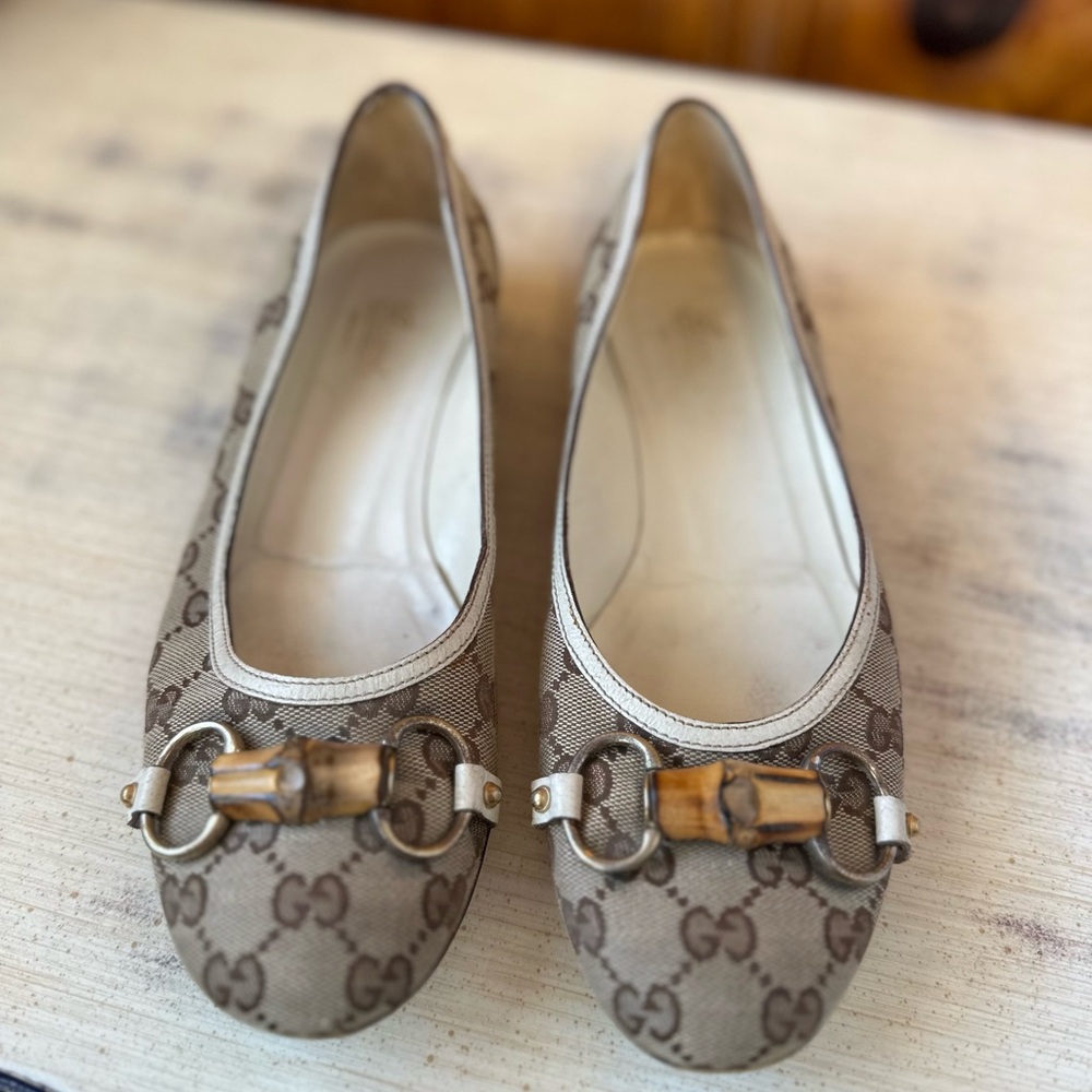Gucci Beige Monogram Flats with Bamboo Accent
